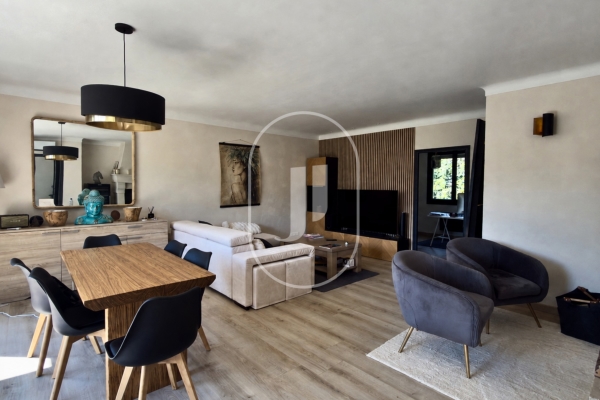 Maison de luxe à vendre à Saint-Rémy-de-Provence, 590 000 €, Photo 4