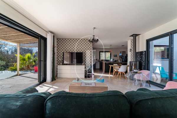 Maison de luxe à vendre à Uzès, 585 000 €, Photo 4