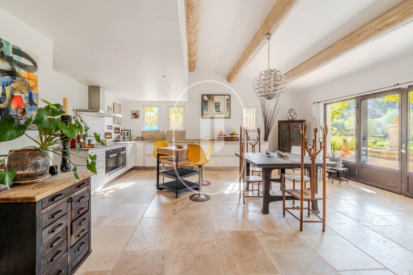 Maison de luxe à vendre à Saint-Rémy-de-Provence, 2 095 000 €, Photo 6