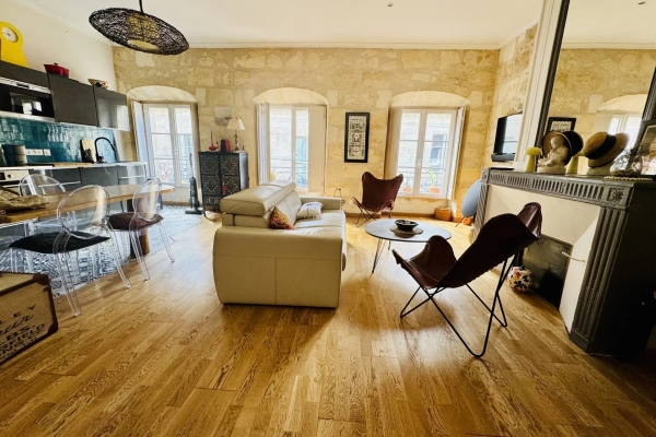 Appartement de luxe à vendre à Bordeaux, 367 500 €, Photo 1