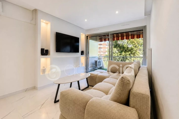 Appartement de luxe à vendre à Mandelieu-la-Napoule, 295 000 €, Photo 1
