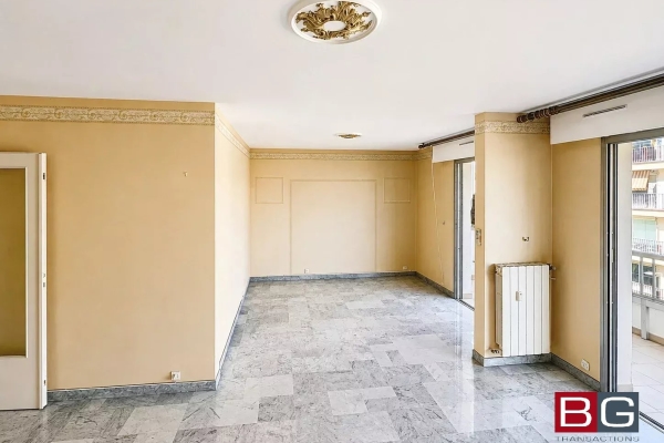 Luxury Apartment for sale in Antibes, 288 000 €, Photo 4