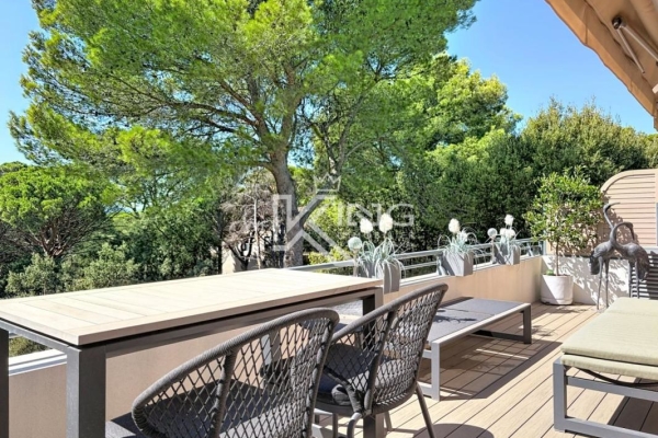 Appartement de luxe à vendre à Saint-Raphaël, 440 000 €, Photo 4