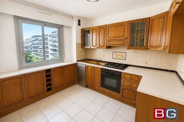 Luxury Apartment for sale in Antibes, 288 000 €, Photo 6