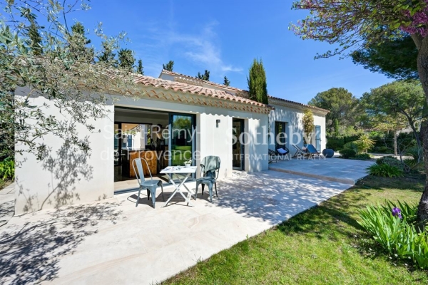 Maison de luxe à vendre à Eygalières, 2 450 000 €, Photo 7