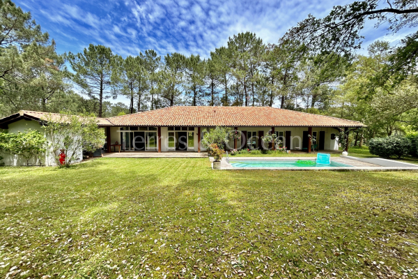 Luxury House for sale in Seignosse, 1 705 000 €, Photo 1