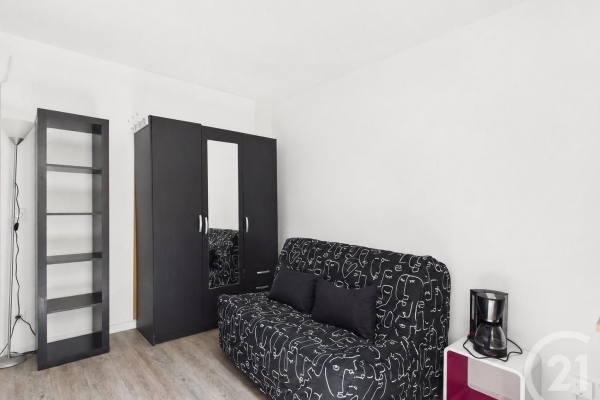 Appartement de luxe à vendre à Paris 18ème, 162 000 €, Photo 1