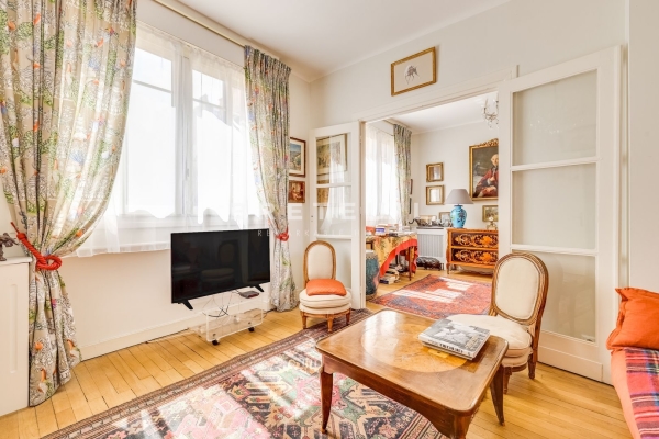 Appartement de luxe à vendre à Neuilly-sur-Seine, 450 000 €, Photo 1