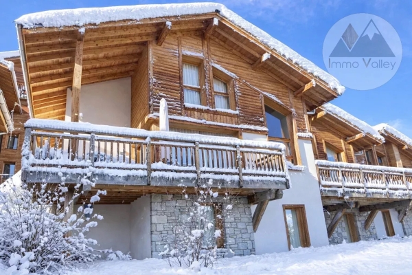 Maison de luxe à vendre à Combloux, 1 950 000 €, Photo 1