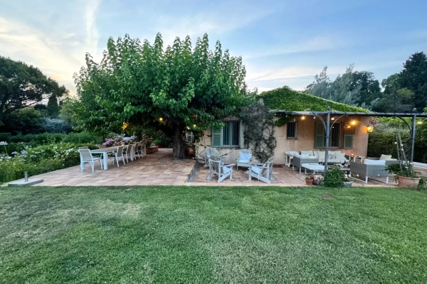 Maison de luxe à vendre à Saint-Tropez, 3 700 000 €, Photo 1