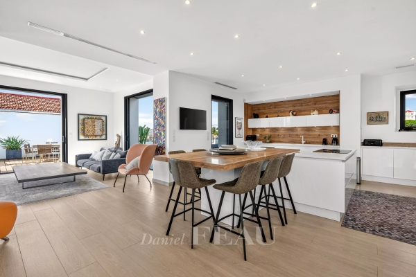 Luxury House for sale in Cannes, 1 750 000 €, Photo 1