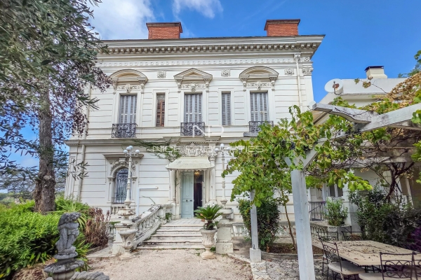 Luxury Apartment for sale in Nice, 2 650 000 €, Photo 1