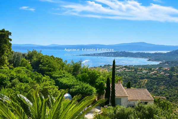 Maison de luxe à vendre à Les Issambres, 1 050 000 €, Photo 1