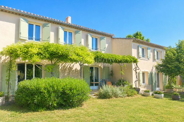 Maison de luxe à vendre à Cabrières-d'Avignon, 950 000 €, Photo 2