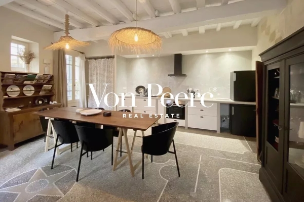 Maison de luxe à vendre à Arles, 450 000 €, Photo 2