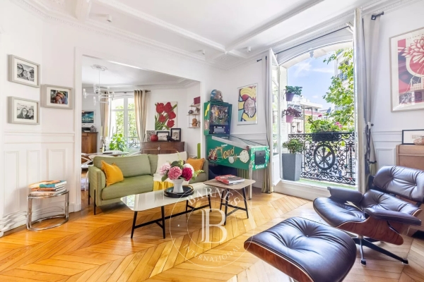 Luxury Apartment for sale in Boulogne-Billancourt, 1 050 000 €, Photo 2