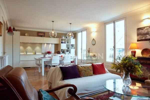 Appartement de luxe à vendre à Paris 10ème, 1 070 000 €, Photo 3