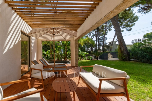 Maison de luxe à vendre à Cap d'Antibes, 2 890 000 €, Photo 3
