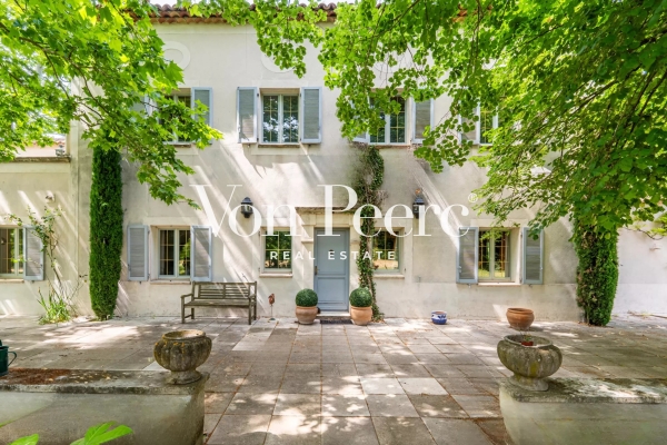 Luxury House for sale in Caumont-sur-Durance, 795 000 €, Photo 4