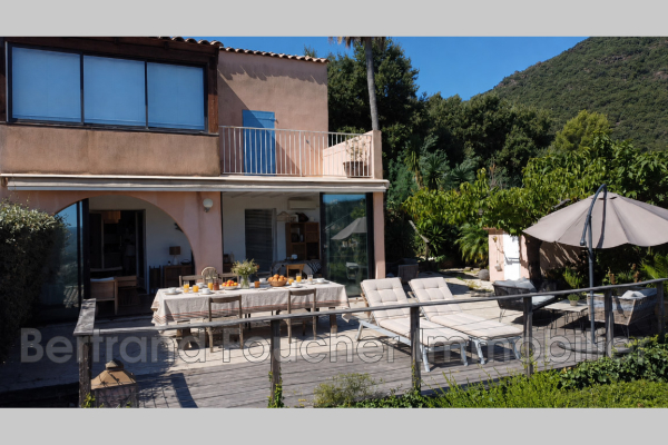 Luxury House for sale in Cavalaire-sur-Mer, 590 000 €, Photo 1