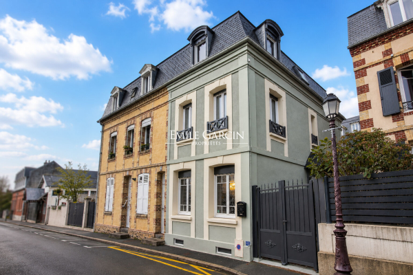 Luxury House for sale in Villerville, 835 000 €, Photo 1