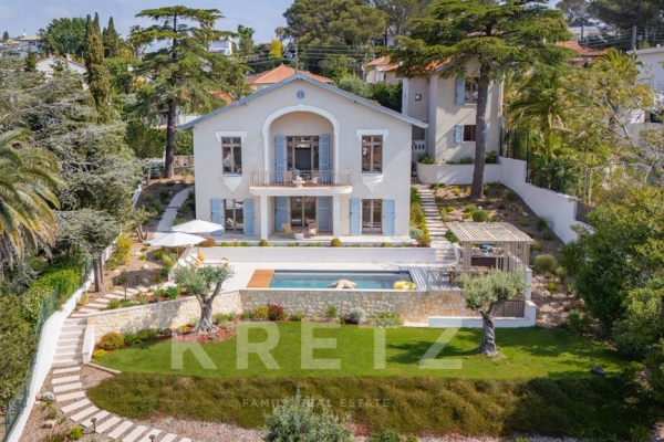 Maison de luxe à vendre à Saint-Raphaël, 3 590 000 €, Photo 1
