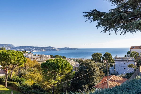 Maison de luxe à vendre à Nice, 1 690 000 €, Photo 1