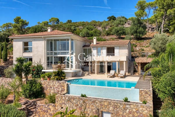Maison de luxe à vendre à Carqueiranne, 2 369 000 €, Photo 2