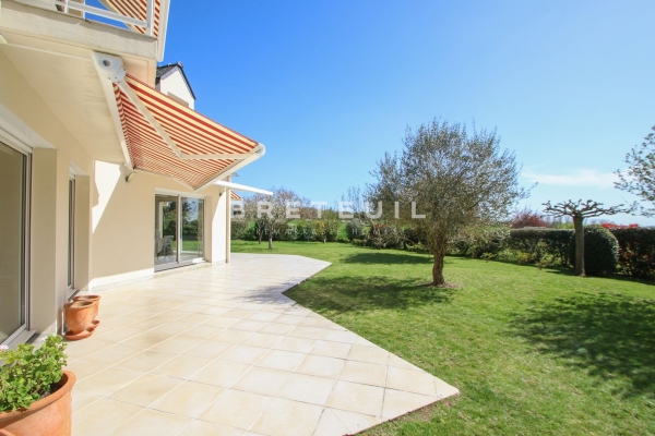 Maison de luxe à vendre à Guérande, 699 000 €, Photo 2