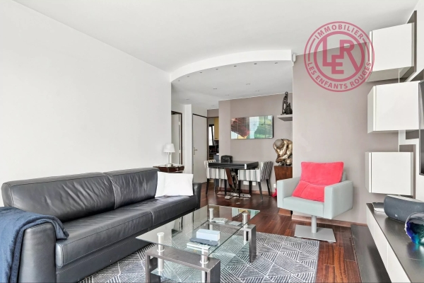 Appartement de luxe à vendre à Paris 10ème, 543 000 €, Photo 3