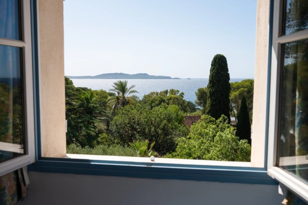 Maison de luxe à vendre à Carqueiranne, 1 950 000 €, Photo 3