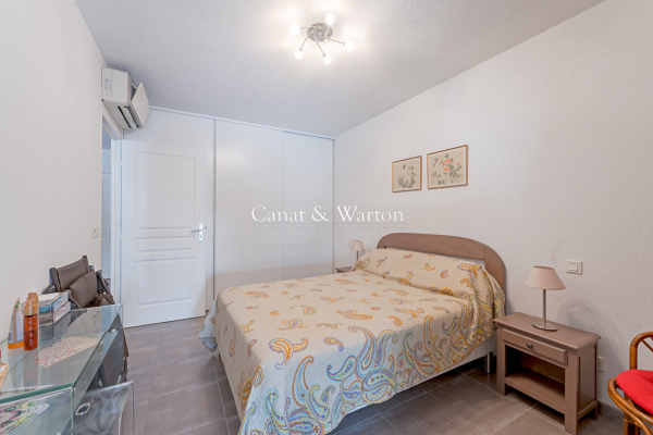 Luxury Apartment for sale in Saint-Raphaël, 420 000 €, Photo 6