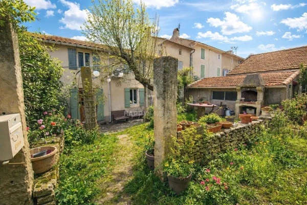 Luxury House for sale in Saint-Rémy-de-Provence, 332 000 €, Photo 2