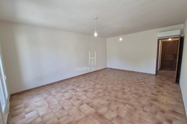 Luxury House for sale in Saint-Rémy-de-Provence, 630 000 €, Photo 4