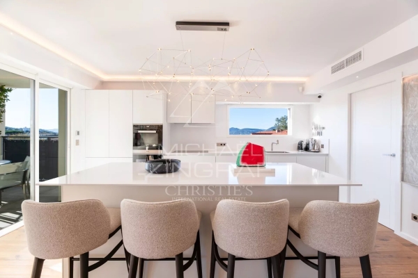 Luxury Apartment for sale in Saint-Tropez, 4 500 000 €, Photo 2