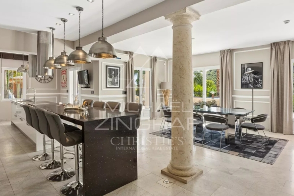 Luxury House for sale in Grasse, 4 500 000 €, Photo 2