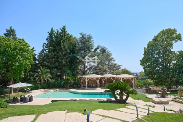 Maison de luxe à vendre à Antibes, 7 000 000 €, Photo 3