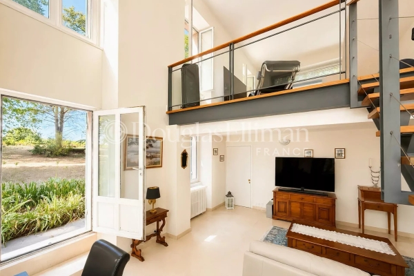 Luxury House for sale in Yvrac, 1 995 000 €, Photo 7