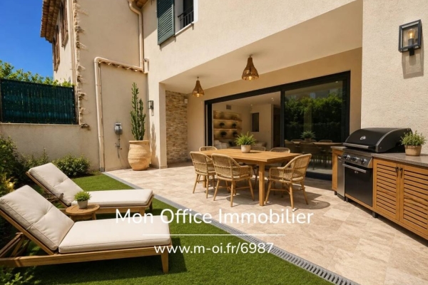 Maison de luxe à vendre à Cogolin, 645 000 €, Photo 1