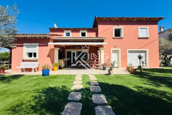 Maison de luxe à vendre à Puget-sur-Argens, 892 500 €, Photo 1