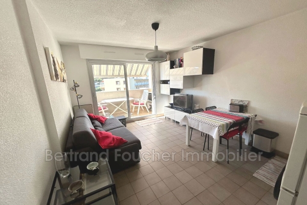 Appartement de luxe à vendre à Cavalaire-sur-Mer, 239 000 €, Photo 1