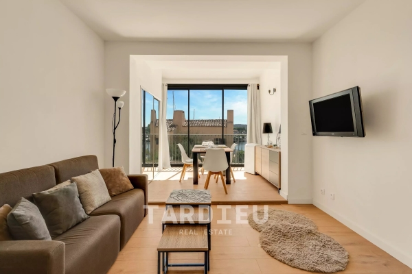 Appartement de luxe à vendre à Cogolin, 269 000 €, Photo 2