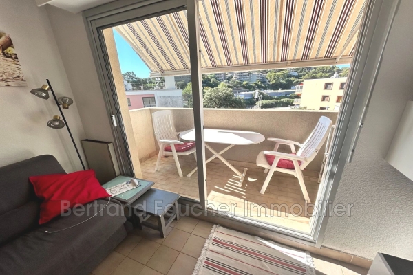 Appartement de luxe à vendre à Cavalaire-sur-Mer, 239 000 €, Photo 2