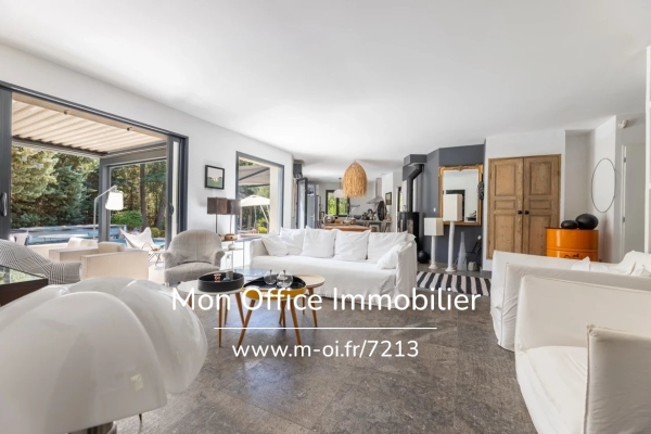 Luxury House for sale in Aix-en-Provence, 1 245 000 €, Photo 3