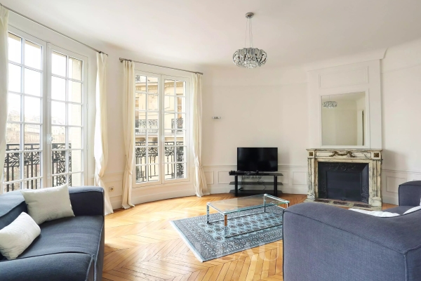 Appartement de luxe à louer à Paris 7ème, 6 500 €, Photo 3