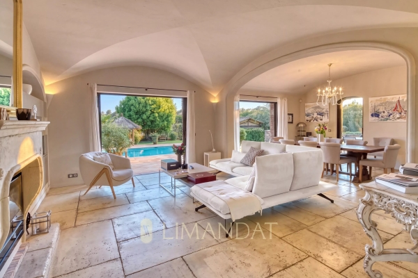 Luxury House for sale in Mougins, 1 950 000 €, Photo 3
