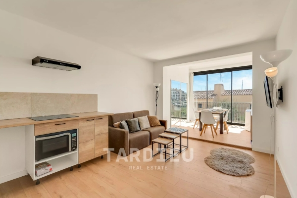 Appartement de luxe à vendre à Cogolin, 269 000 €, Photo 3