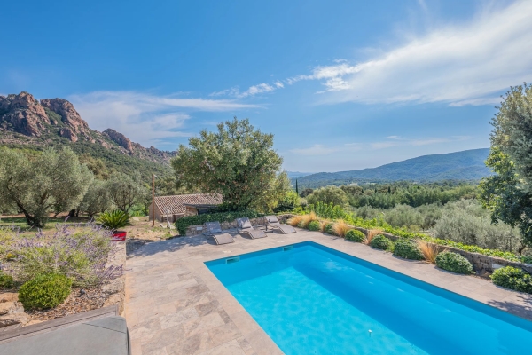 Maison de luxe à vendre à Roquebrune-sur-Argens, 2 190 000 €, Photo 4