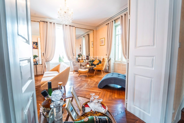 Maison de luxe à vendre à Parthenay, 668 000 €, Photo 5
