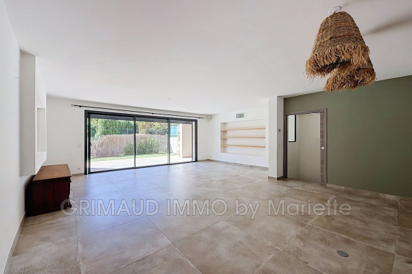 Maison de luxe à vendre à Cogolin, 645 000 €, Photo 5